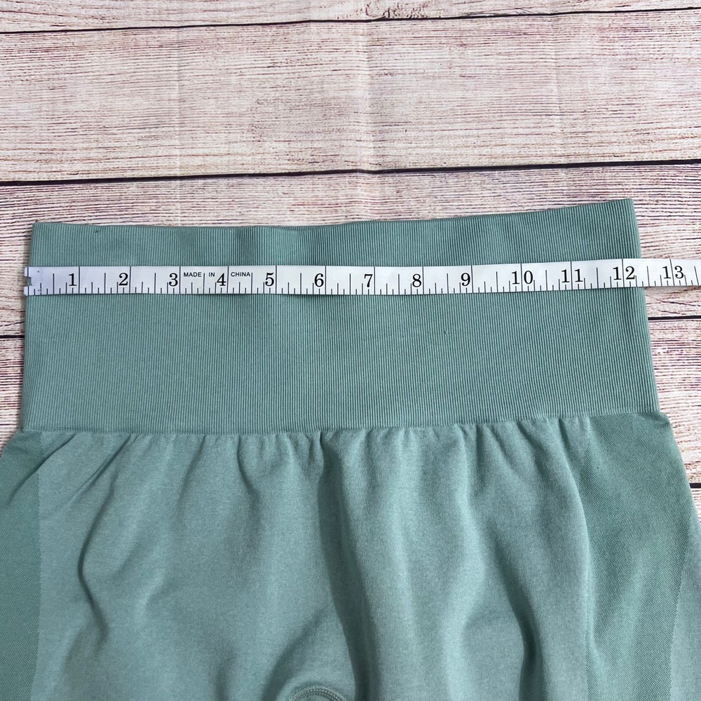 NVGTN Signature 2.0 Leggings Womens Medium Sage Green Seamless High Waist - Picture 5 of 10